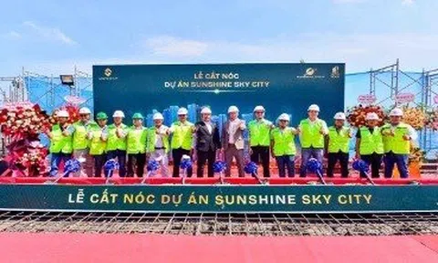 Tổ hợp căn hộ “chuẩn khách sạn ven sông Sài Gòn” - Sunshine Sky City cất nóc tòa S4