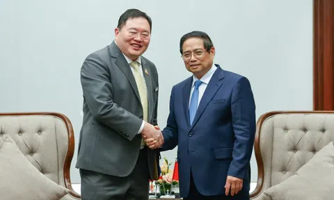 Thủ tướng làm việc với tập đoàn tư nhân lớn nhất Thái Lan