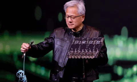 CEO Nvidia Jensen Huang: 'cấm xuất khẩu chip sang Trung Quốc là một thất bại'