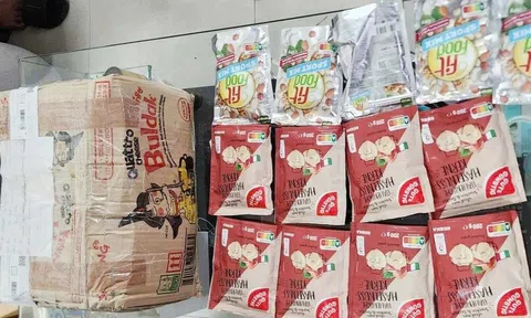 Bắt giữ gen Z giấu 3,1kg ma túy trong chocolate ngoại