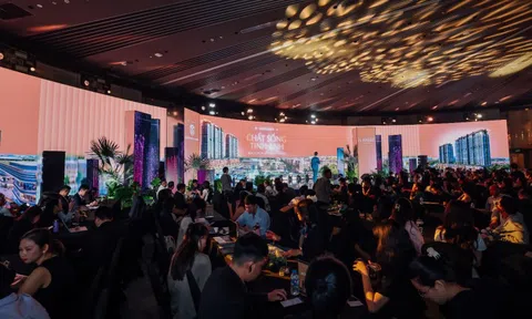 Hàng trăm khách hàng tham dự sự kiện giới thiệu chính thức dự án Lumière Midtown