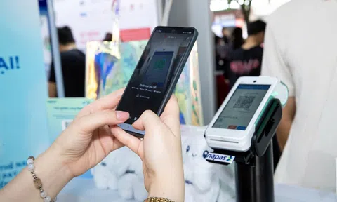 Payoo thống kê: 70% hành khách không dùng tiền mặt trên các tuyến metro, Apple Pay tăng trưởng 15% mỗi tháng