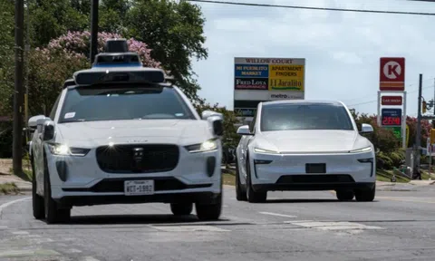 Con dao hai lưỡi với Tesla