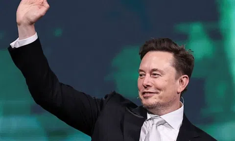 Bỏ lại xe điện, Elon Musk bán giấc mơ robot cho cả thế giới: Sẽ nâng giá trị Tesla lên tới 10.000 tỷ USD, hàng nghìn xe không vô lăng, không bàn đạp sắp lăn bánh