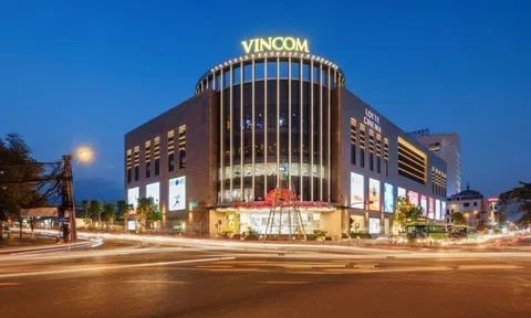 Vincom Retail (VRE) sở hữu hệ thống điện mặt trời tương đương công suất một nhà máy điện quy mô nhỏ