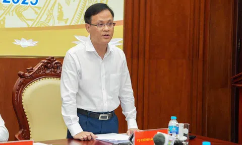 Lý do khiến VND giảm giá dù USD suy yếu