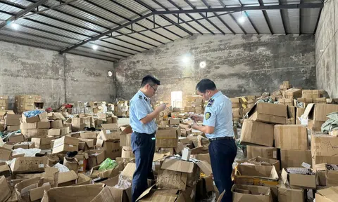 Phát hiện kho hàng 'ma' điều hành từ Trung Quốc, bán qua TikTok