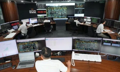 Microsoft, FPT, Quỹ đầu tư nhà nước UAE, VinaCapital muốn thành lập siêu trung tâm dữ liệu và phát triển AI trị giá 2 tỷ USD tại TP HCM