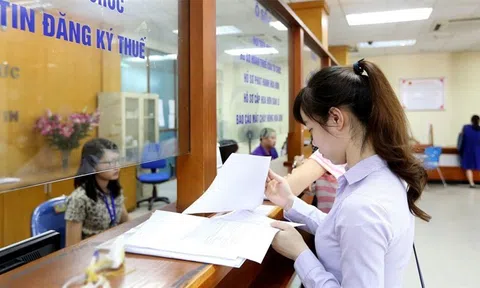 Người dân sắp được chấm điểm cán bộ thuế