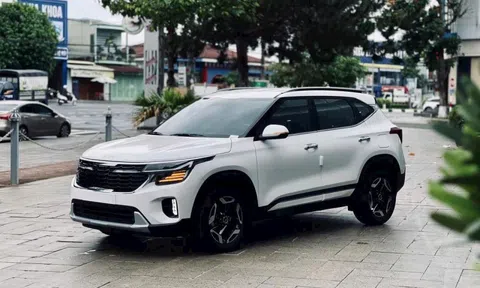 Kia Seltos giảm giá tới 55 triệu đồng tại Việt Nam: Bản 'base' thực tế còn 569 triệu, đua lập sàn giá phân khúc với Xforce, Creta