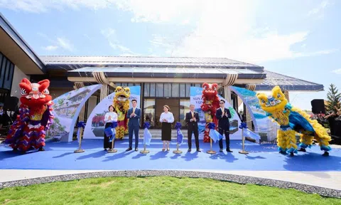 Blanca City: “Hành trình gặp lại thanh xuân trong thành phố tương lai”