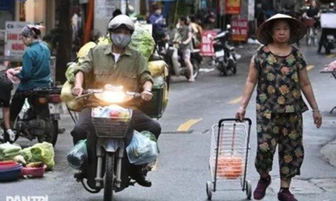 Bão Wipha đổ bộ, siết kiểm tra, ngăn chặn đầu cơ và thổi giá hàng hóa