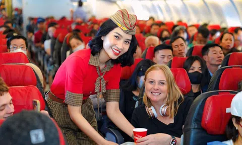 Vietjet: Doanh thu vượt kế hoạch, lợi nhuận tăng cao sau 6 tháng