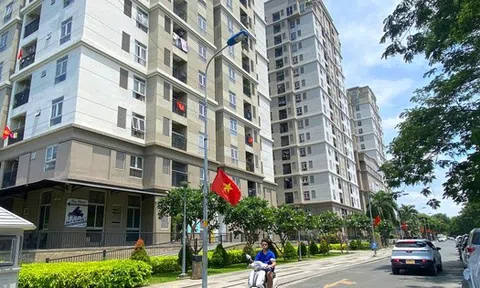 TP HCM: Họp tháo gỡ vướng mắc để cấp sổ hồng cho 108.000 căn hộ