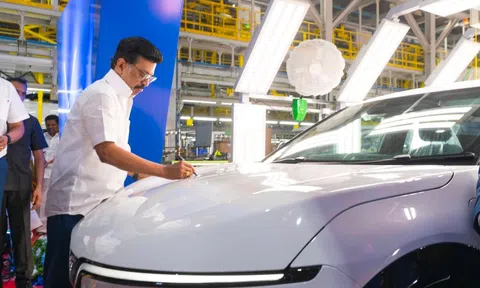 VinFast ra mắt nhà máy ở Ấn Độ và có ngay đơn hàng: Nước cờ triệu đô của tỷ phú Vượng đang đúng hướng