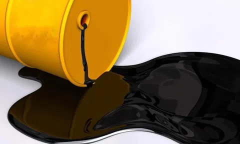 Mốc lịch sử quan trọng: Dòng "vàng đen" đầu tiên của Việt Nam băng biên giới, chảy sang Lào