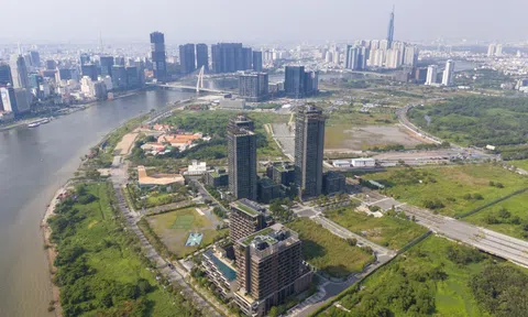 Điều gì đang xảy ra với cổ phiếu 'trùm' đất Thủ Thiêm?