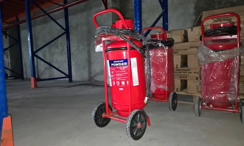 Điều tra công ty sản xuất 3 triệu bình chữa cháy giả, doanh thu 1.000 tỷ đồng, gây hoạ trong các vụ cháy gần đây