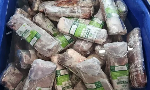 Hàng chục tấn thịt trâu "phù phép" thành bò Wagyu, bán chênh gấp 5 lần