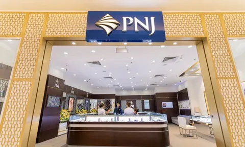 Giá vàng tăng, PNJ bỏ túi gần 500 tỷ đồng lợi nhuận trong một quý