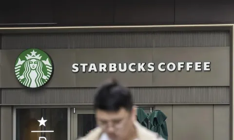 Starbucks bán lại mảng kinh doanh tại Trung Quốc với 3 điều kiện