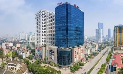 VinFast dừng chính sách miễn phí gửi xe điện tại Vincom Center Nguyễn Chí Thanh