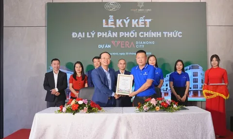 Lễ ký kết với các đại lý phân phối dự án Vera Diamond City Quảng Ninh