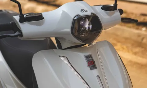 Xe máy điện đi gần 300km/sạc, cốp to hơn Lead có ưu đãi khủng: Chi 3,5 triệu đã có thể mang xe về