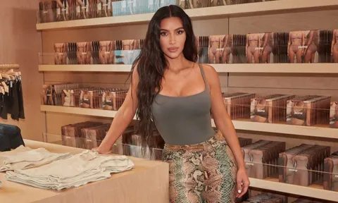 Hãng thời trang 5 tỷ USD của Kim Kardashian