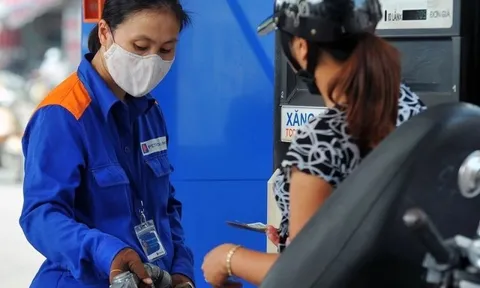 Giá xăng dầu đồng loạt tăng