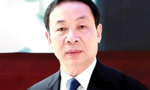 Thị giá giảm 25% so với đỉnh, CRV Group của Doanh nhân Đỗ Hữu Hạ chốt quyền chào bán 16,8 triệu cổ phiếu