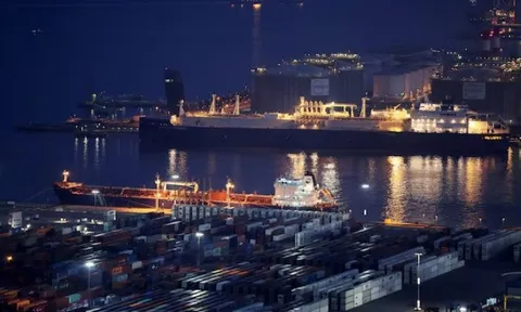 Thay thế Nga, châu Âu tìm thấy 'chân ái' là ông vua LNG của thế giới: Xuất khẩu cán mốc hơn 10 triệu tấn, giá giảm thấp nhất 1 năm