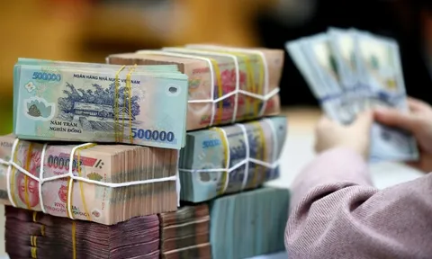 Một ngân hàng trong nhóm Big4 vừa nâng lãi suất tiền gửi trực tuyến