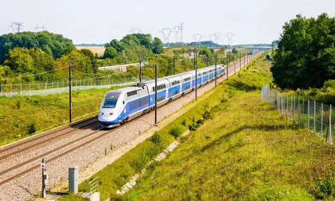 Vingroup rút lui, còn những ai muốn làm đường sắt cao tốc Bắc - Nam?