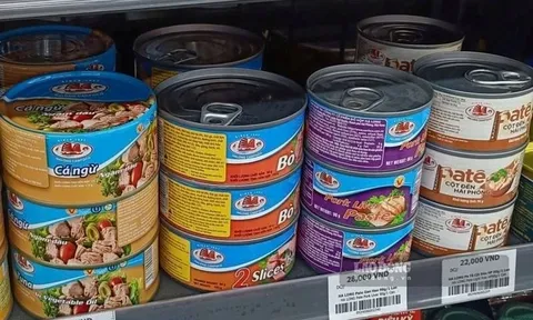 Highlands Coffee đột ngột được chú ý khi là khách mua hàng lớn của Đồ hộp Hạ Long