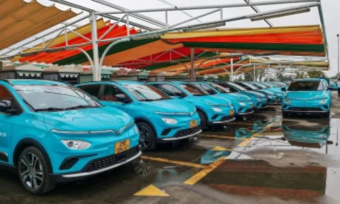 Hãng taxi của ông Phạm Nhật Vượng tăng vốn lên 35.500 tỷ