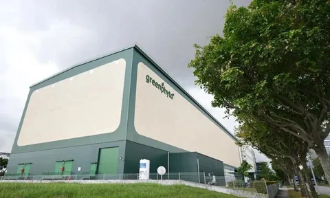 'Chung cư trồng rau' cao nhất thế giới ngay gần Việt Nam: rộng 2ha, công suất 2.000 tấn rau/năm, vận hành chỉn chu ngang nhà máy công nghệ cao