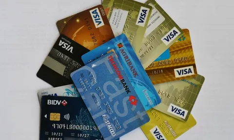 Cá nhân sẽ bị phạt khi mua bán, cho mượn tài khoản ngân hàng