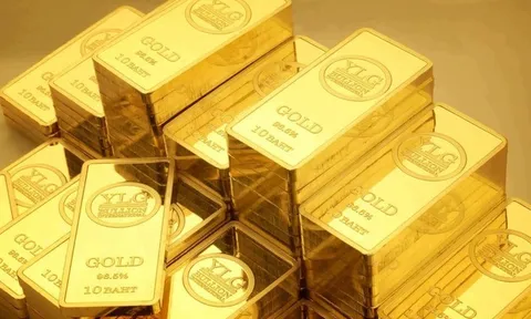 Giá vàng hôm nay 13/2: Vàng thế giới lao dốc, vàng miếng SJC tụt 2 triệu đồng/lượng