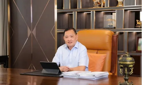 Cổ phiếu giảm sâu, Chủ tịch Phát Đạt tính chi hàng chục tỷ gom mua