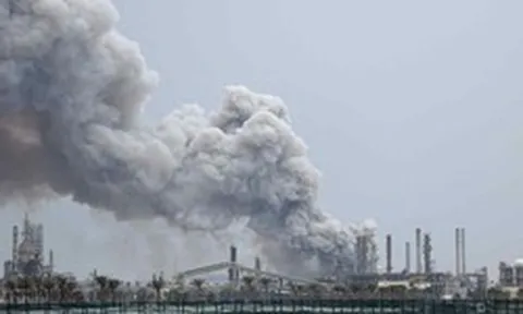 Bộ trưởng Qatar: 17% công suất LNG của Qatar bị tê liệt trong 5 năm sau cuộc tấn công từ Iran