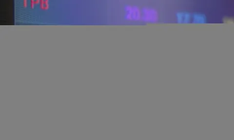 VN-Index 'dò đáy'