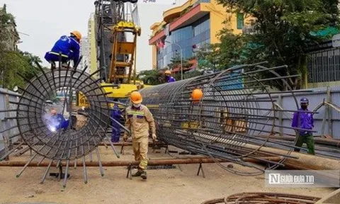 L40 rộn ràng giao dịch nội bộ trước khi chia cổ tức tới 125%