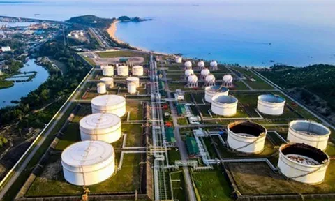 Lọc hóa dầu Bình Sơn không còn đủ điều kiện công ty đại chúng