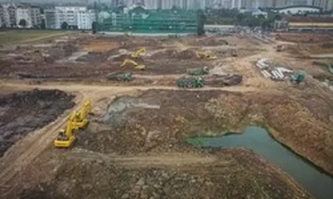 Tháo gỡ điểm nghẽn mặt bằng thi công dự án khẩn cấp hồ điều hòa Phú Đô