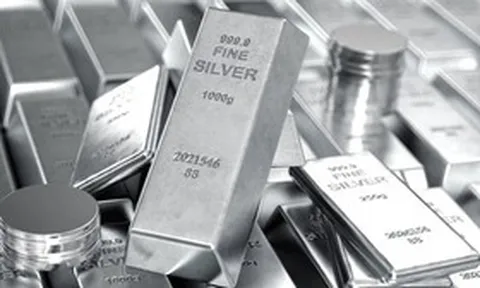 Giá bạc hôm nay (3/4): Giá bạc trong nước tăng hơn 1 triệu đồng, thế giới tăng, giảm theo phát biểu của ông Trump