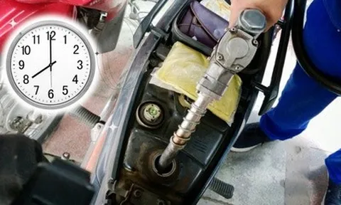 Đổ xăng buổi sáng để tiết kiệm hơn buổi chiều?