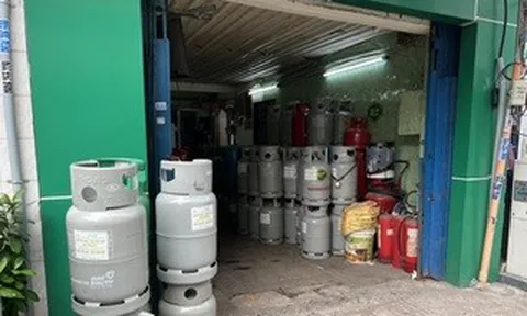 Giá gas giảm 20.000 - 30.000 đồng/bình 12kg từ hôm nay