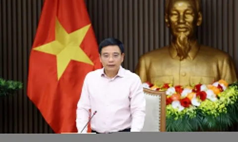 Phó thủ tướng yêu cầu khẩn trương vận hành Trung tâm Tài chính Quốc tế