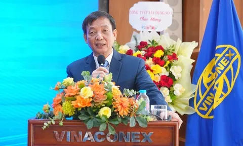 Ghế Chủ tịch Vinaconex "đổi chủ", cựu Tổng Giám đốc Nguyễn Xuân Đông được bầu thay thế